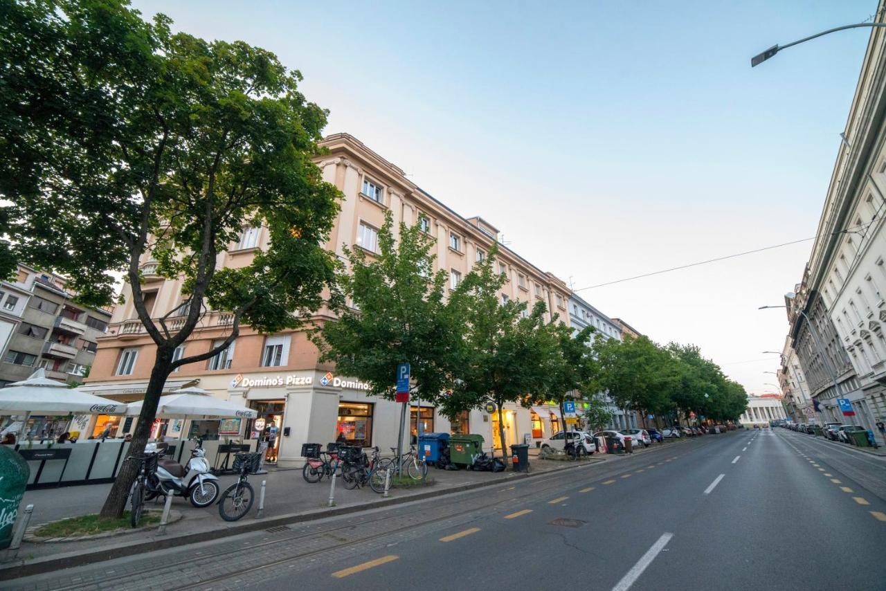 Liberty Rooms, 3rd Floor, No Elevator Apartment Zagreb