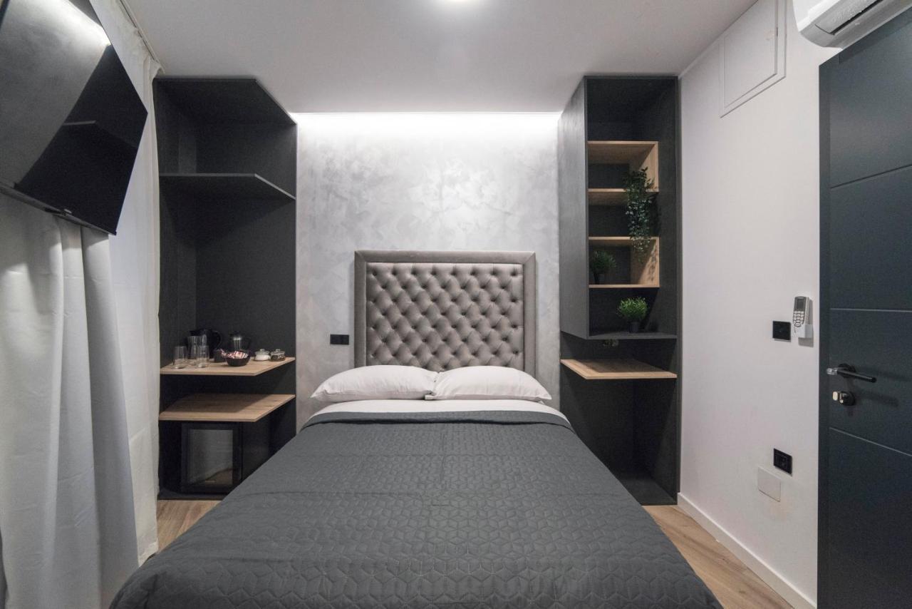 Liberty Rooms, 3rd Floor, No Elevator Apartment *