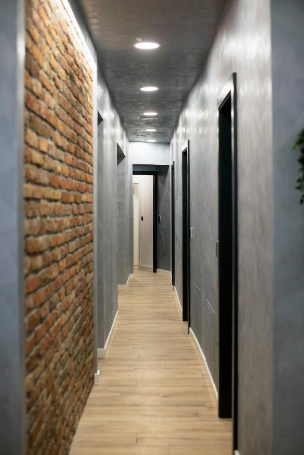 Apartment Liberty Rooms, 3rd Floor, No Elevator Zagreb